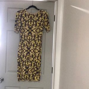 Midi dress with scoop back